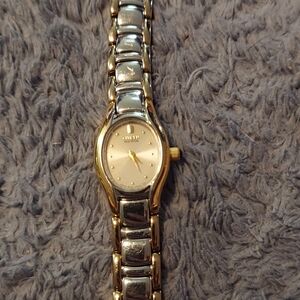 Two-Tone Gold and Silver Women's Dress Watch - Classic Elegance